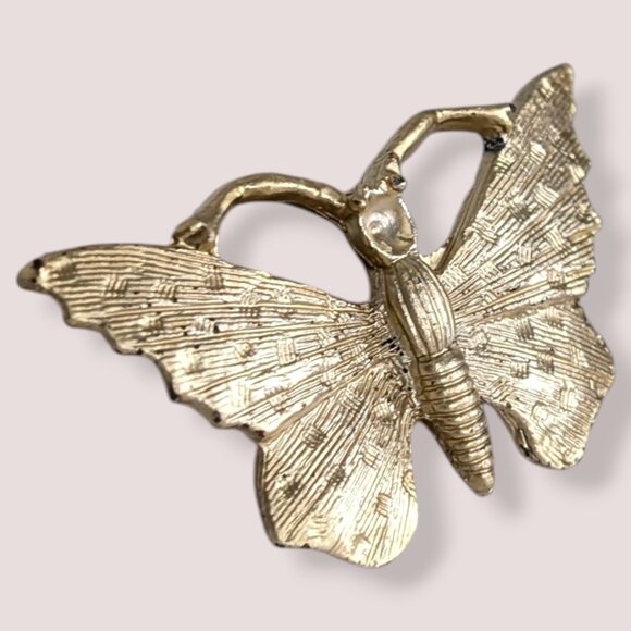 (2/$20) V. Gold Tone Butterfly Brooch - Picture 3 of 6